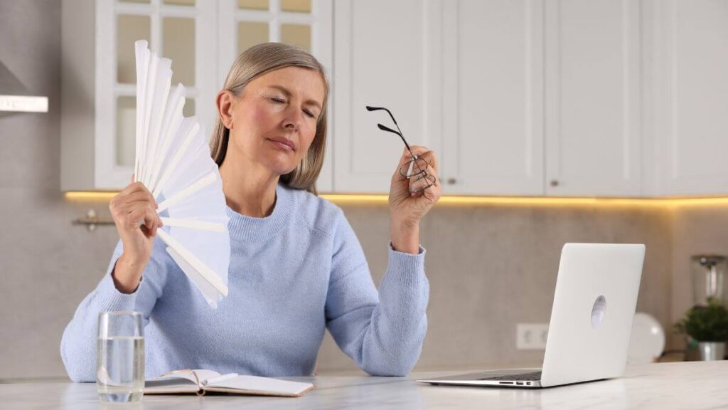 Principais Sintomas de Menopausa e Climatério
